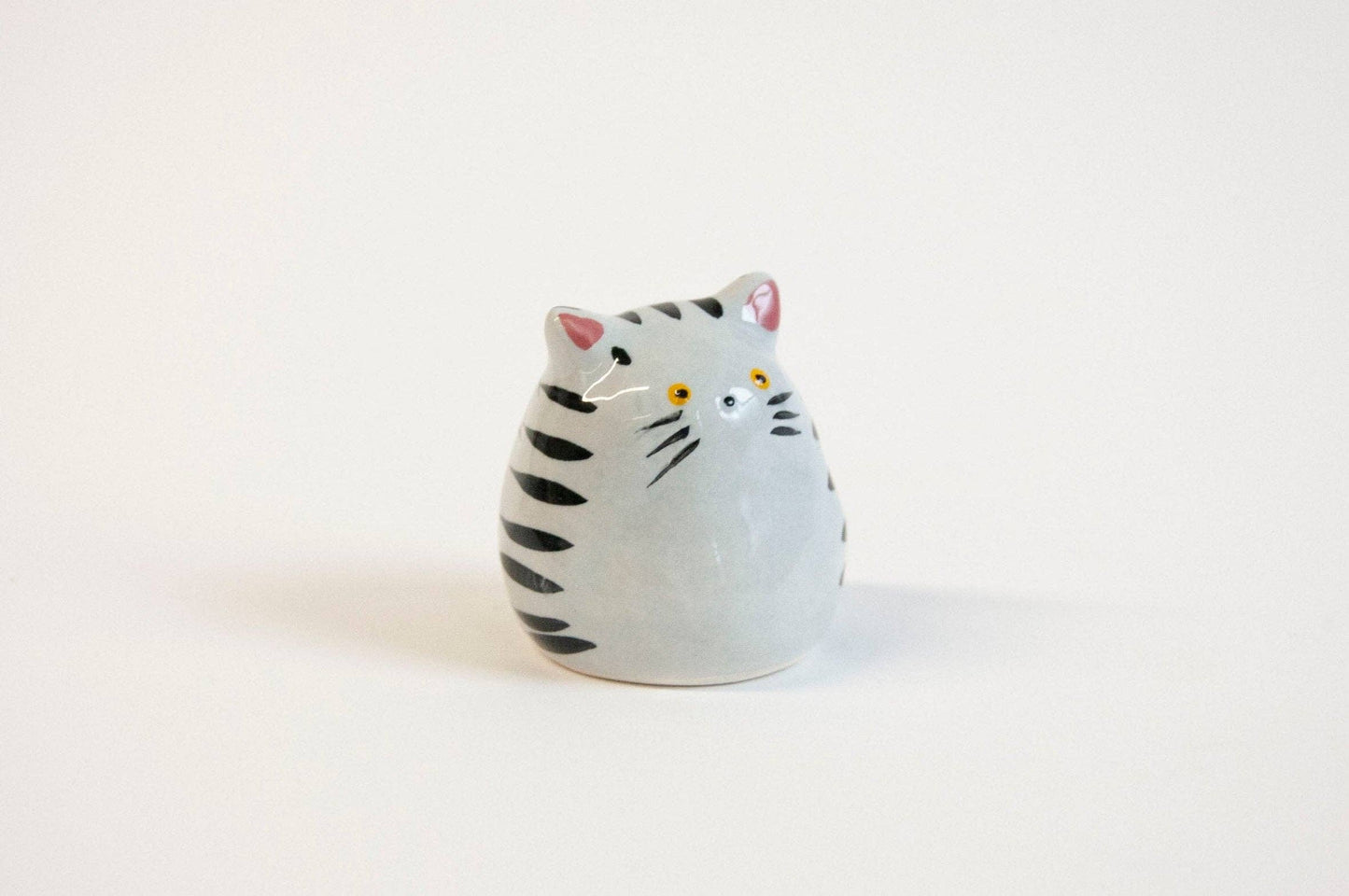 Stoneware Cat (Grey Tabby/Calico/Tan Tabby)
