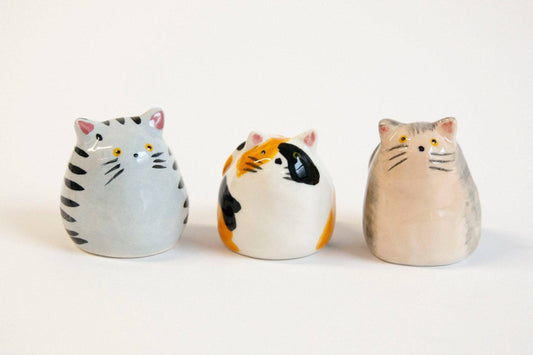 Stoneware Cat (Grey Tabby/Calico/Tan Tabby)